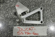 Trittbrett vorne rechts Ducati